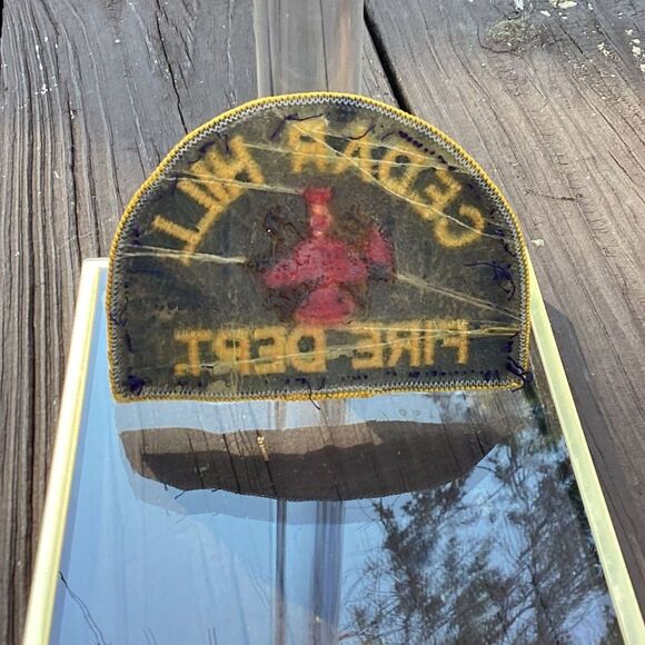 Cedar Hill TX Fire Dept Patch – Vintage Embroidered‎ Shoulder Badge 4.25" - Picture 2 of 3